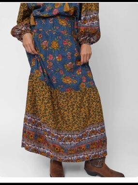 NATURAL LIFE Camille Maxi Skirt Riviera Batik Blue